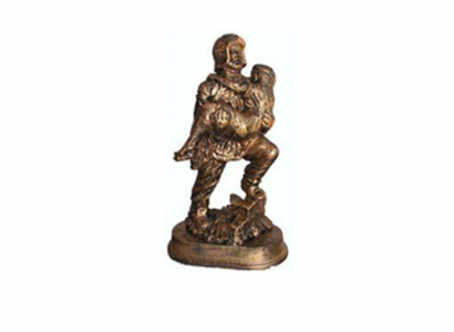 Sculpture Firefighter Rescues Child Hero Figure Statue Copper Imitation 25cm Decor